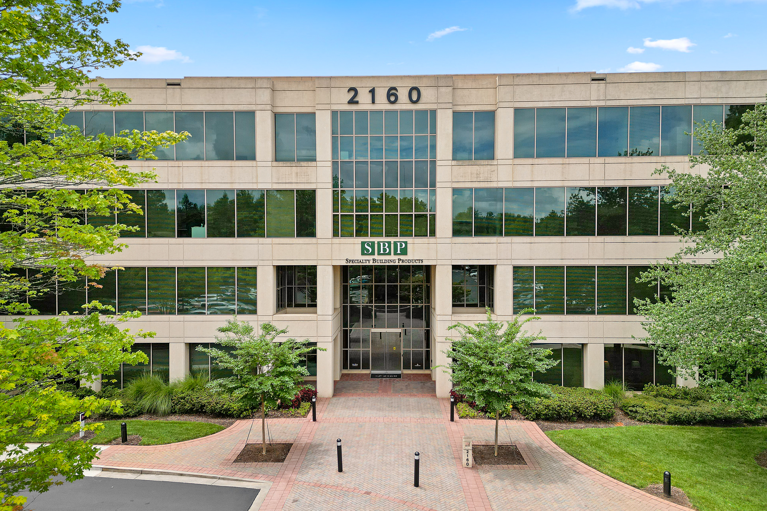 Local knowledge that helps you rent with less friction